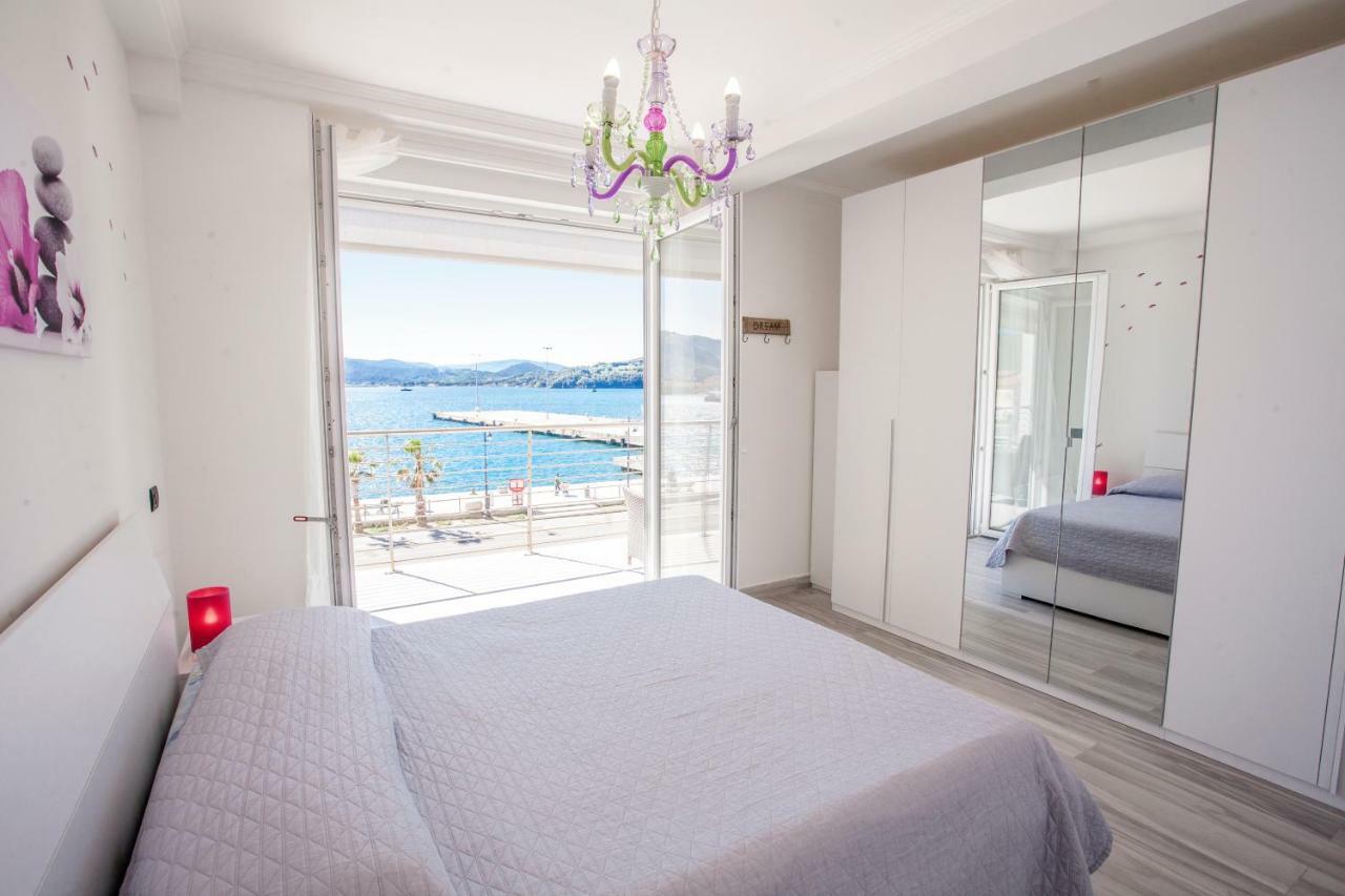 Appartamenti Lungomare Portoferraio - Goelba Buitenkant foto